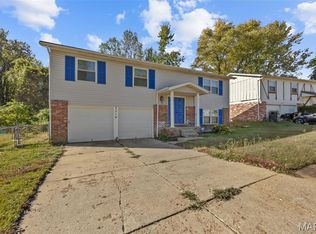 2314 White Ash Ct, Florissant, MO 63031