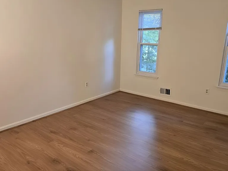 814 Stag Way — Photo 10