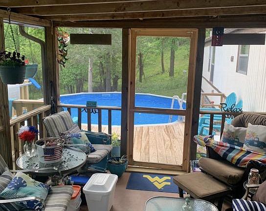 5th image of 147 Day Owens Dr