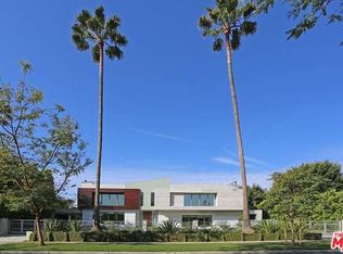 825 N Roxbury Dr, Beverly Hills, CA 90210