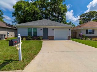 465 Evening Falls Dr, Pensacola, FL 32534