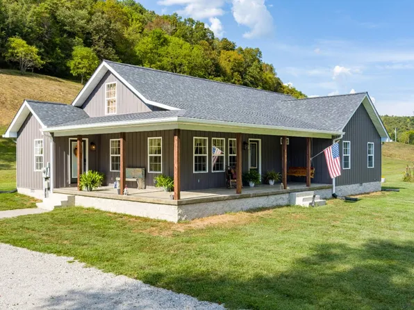 357 Wade Branch Rd, Burkesville, KY 42717