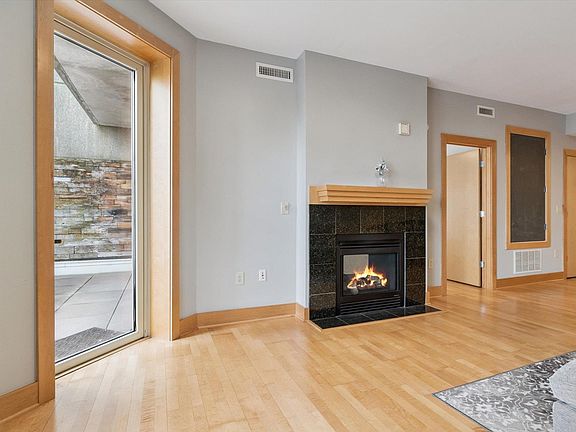 3rd image of 333 W Mifflin St Unit 4090