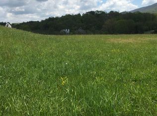 Mount Vista Ct, Bluefield, VA 24605