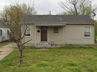 1210 Sandra Dr, Midwest City, OK 73110