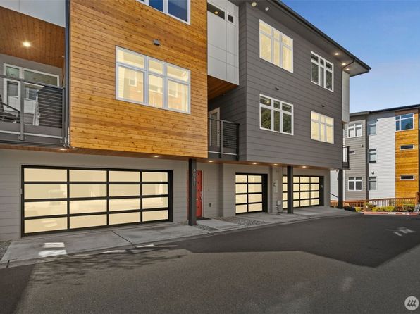 4031 129th Place SE #11, Bellevue, WA 98006