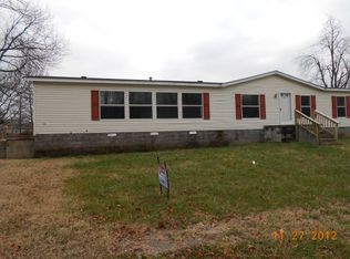 818 Rose Dr, Hopkinsville, KY 42240