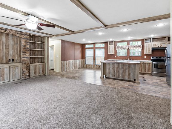 2nd image of 204 Wildflower Dr