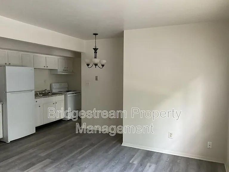 3015-1D Idlewilde Blvd — Photo 3