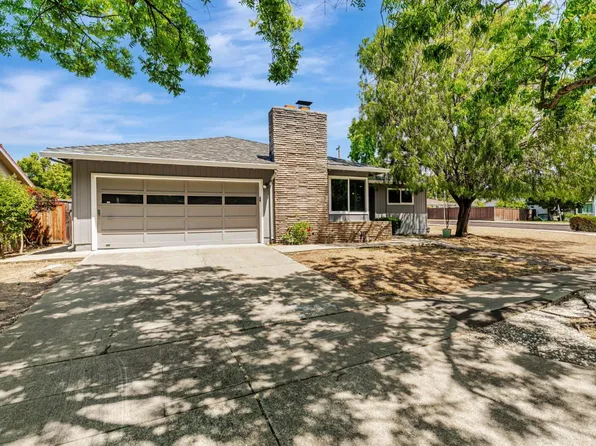 1390 Pointe Claire Dr, Sunnyvale, CA 94087