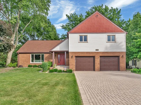 25049 W Kay Dr, Plainfield, IL 60586