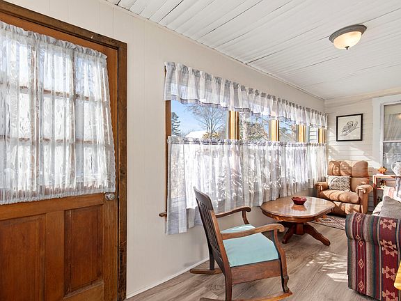 4th image of 59 Main Street