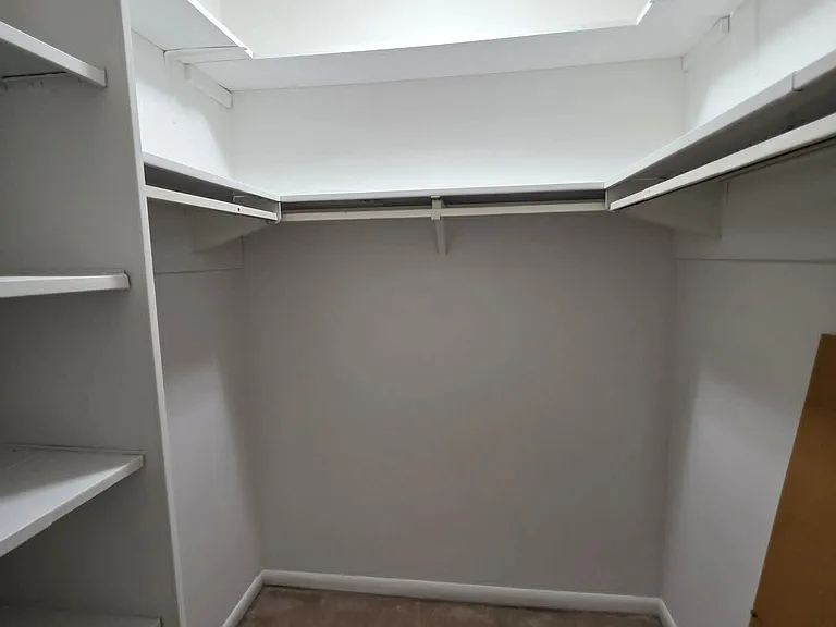 231 Canal Park Dr — Photo 42