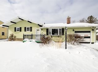 47 Academy Dr, Rochester, NY 14623