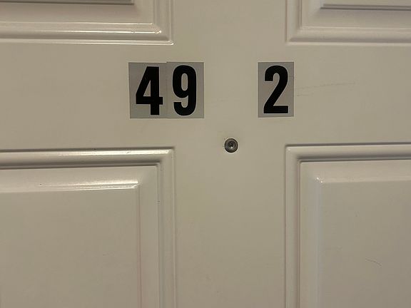 2nd image of 49 E 74th St #2