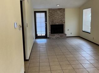 1504A Monte Sanders Ln, El Paso, TX 79935