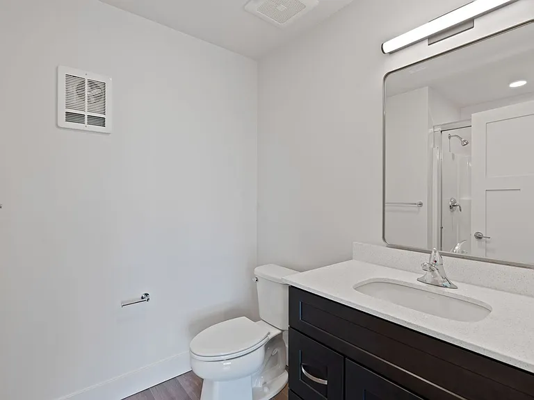 Fairways Apartments — Photo 34