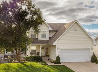 3302 E 43rd Ct, Des Moines, IA 50317