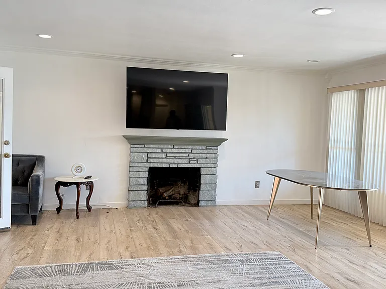 7720 Lubao Ave — Photo 5