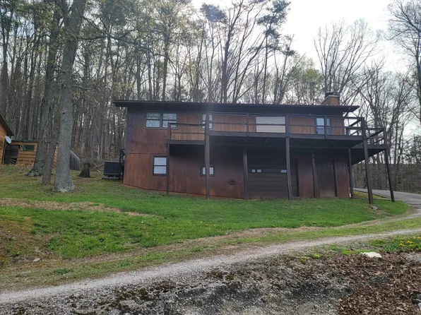 337 White Ln, Bean Station, TN 37708