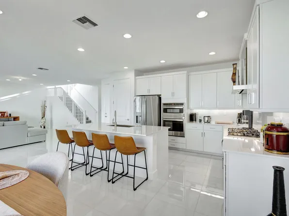 1396 Bushel Creek Crossing, Loxahatchee, FL 33470