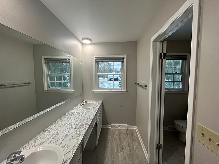 146 Clairhaven Dr — Photo 11