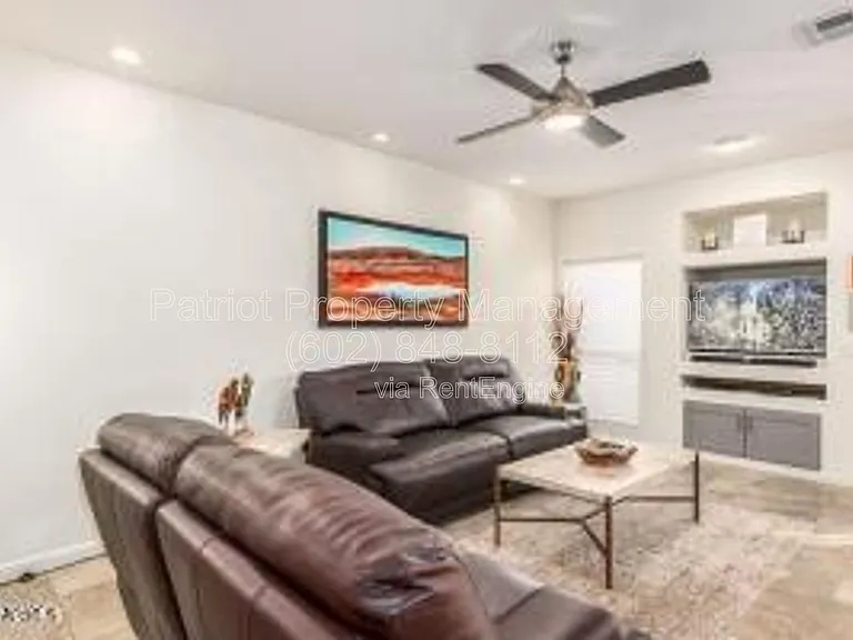9705 E Mountain View Rd #1175 — Photo 21