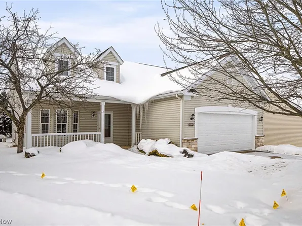 10304 Honeysuckle Ln, Broadview Heights, OH 44147