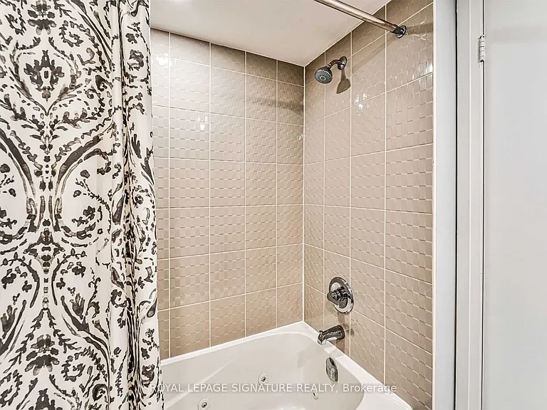 565 Wilson Ave #1209W — Photo 20
