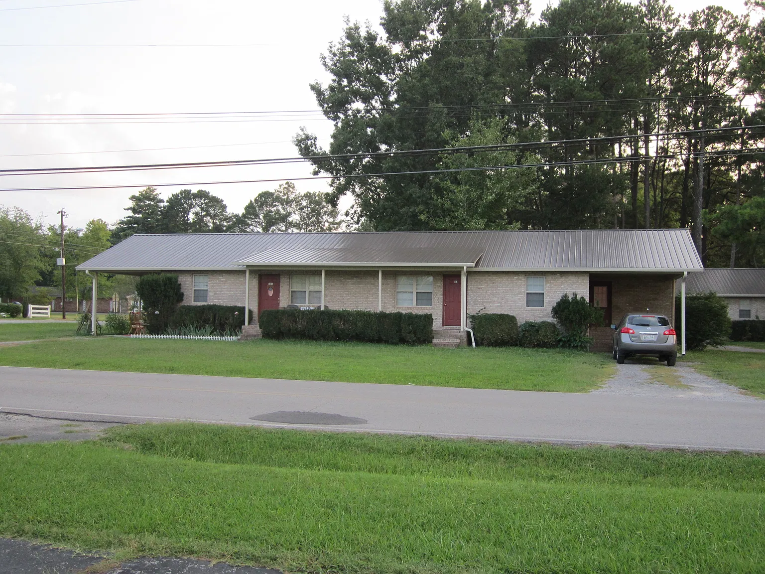 2 bed, 900 sqft, $1,350 — Photo 1