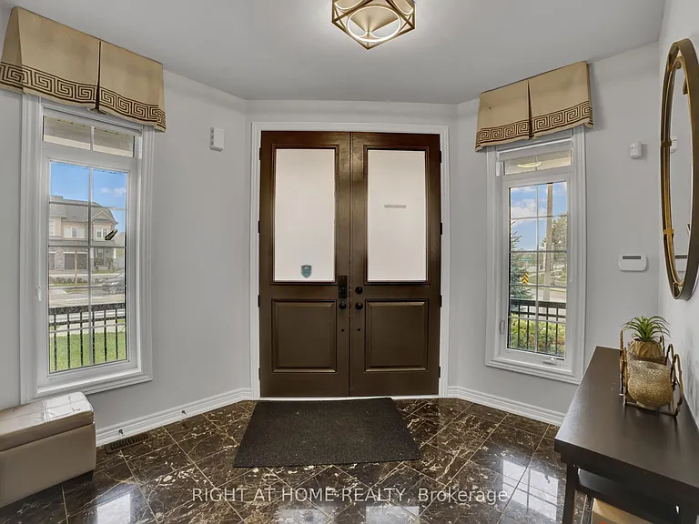 288 Raymond Rd — Photo 4