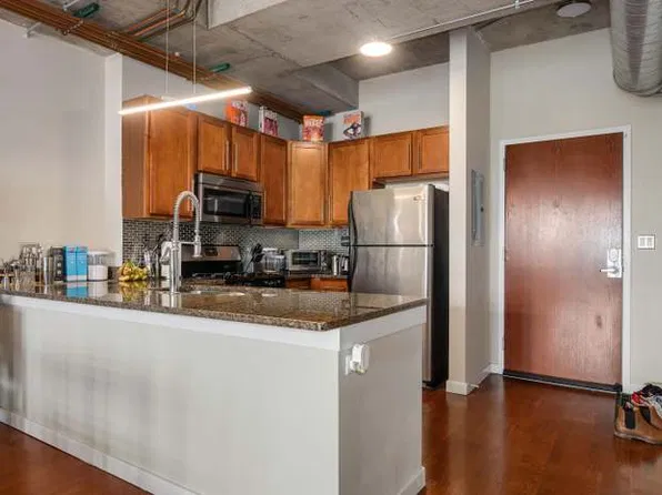 1610 W Fullerton Ave Unit 405, Chicago, IL 60614