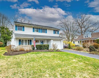 3 Leghorn Court, Huntington Station, NY, 11746