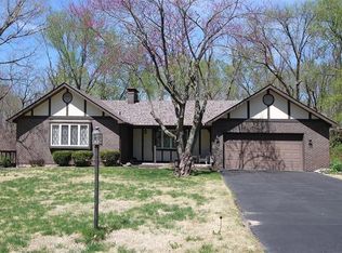 5 Robin Ln, Collinsville, IL 62234