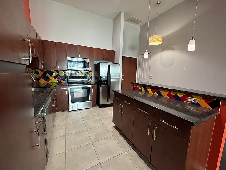 300 S Australian Ave #111 — Photo 6