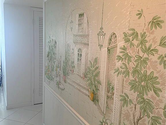 3rd image of 775 John Ringling Blvd #33