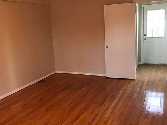 Large bonus room