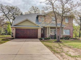 145 Murchison Dr, Cedar Creek, TX 78612