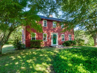 113 Old Farms Road, West Simsbury, CT, 06092