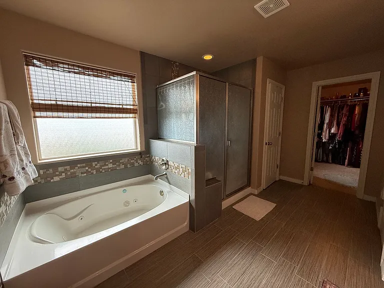 7319 Buffalo Prairie Ct — Photo 18
