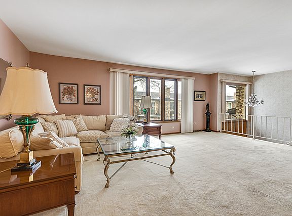 4th image of 15412 Begonia Ct #30