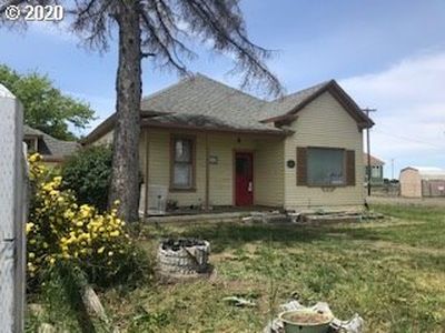 48826 E St, Shaniko, OR, 97057