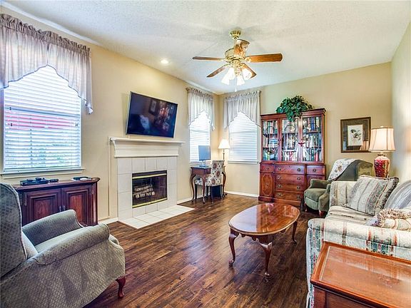 4th image of 4532 Stepping Stone Dr