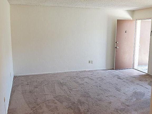 3rd image of 4945 Narragansett Ave APT 2