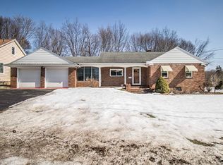 419 E Manchester Rd, Syracuse, NY 13219