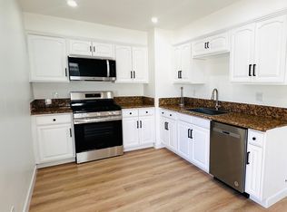 1740 257th St, Lomita, CA 90717