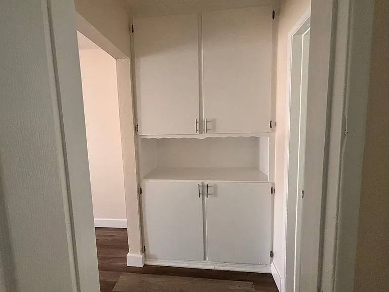15339 California Ave — Photo 13