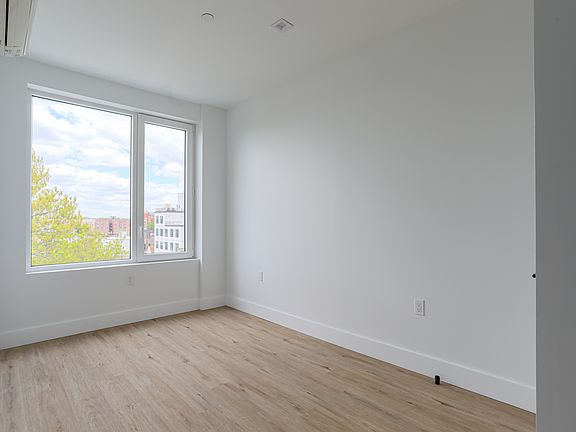 3rd image of 2510 Bedford Ave #7B