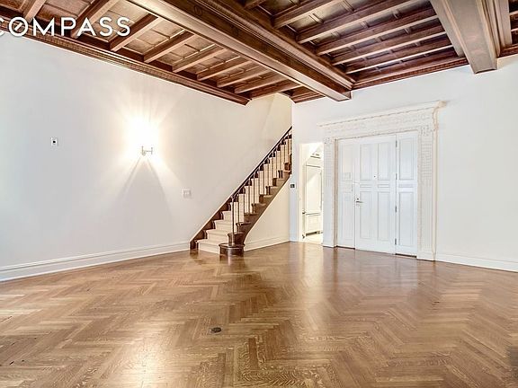 5th image of 12 E 62nd St APT 2R