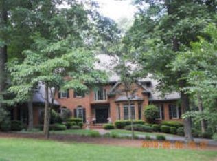 121 Hermitage Ct, Powder Springs, GA 30127